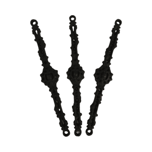 EM 108 กระดูกงูใหญ่ (ในรูป 3 ชิ้น)