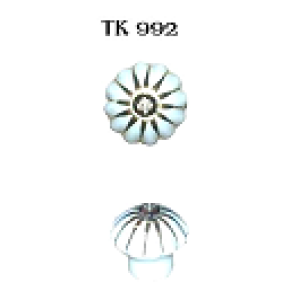 TK 992 เม็ดมะยมไทย กลางเขียทอง